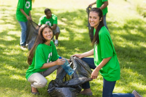 Eco-friendly disposal during flat clearance